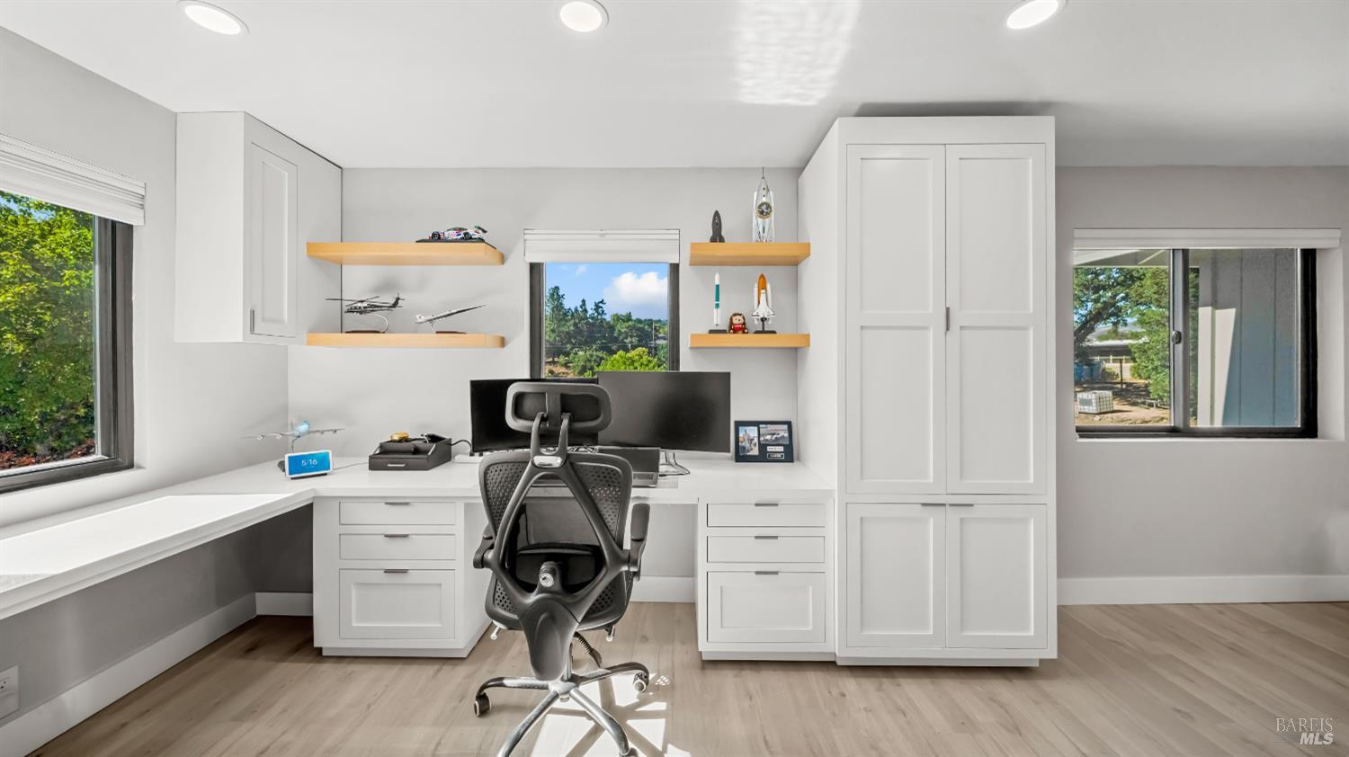 Detail Gallery Image 30 of 91 For 1081 Tamarisk Dr a,  Napa,  CA 94559 - 4 Beds | 3/1 Baths