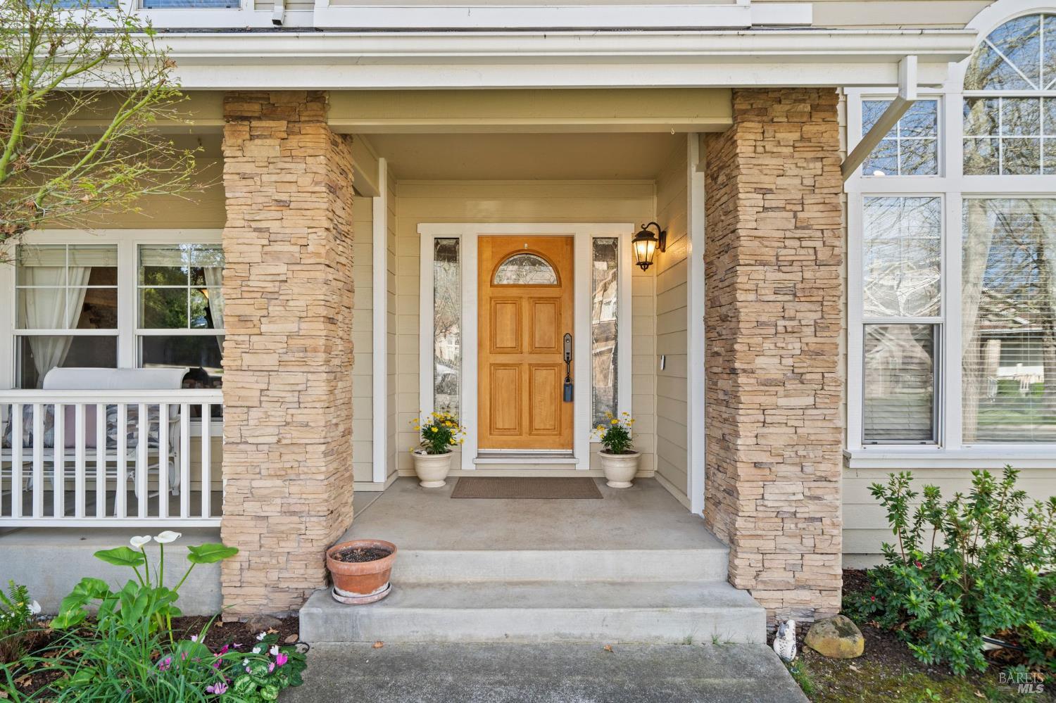 Detail Gallery Image 3 of 72 For 4706 Devonshire Pl, Santa Rosa,  CA 95405 - 5 Beds | 3 Baths