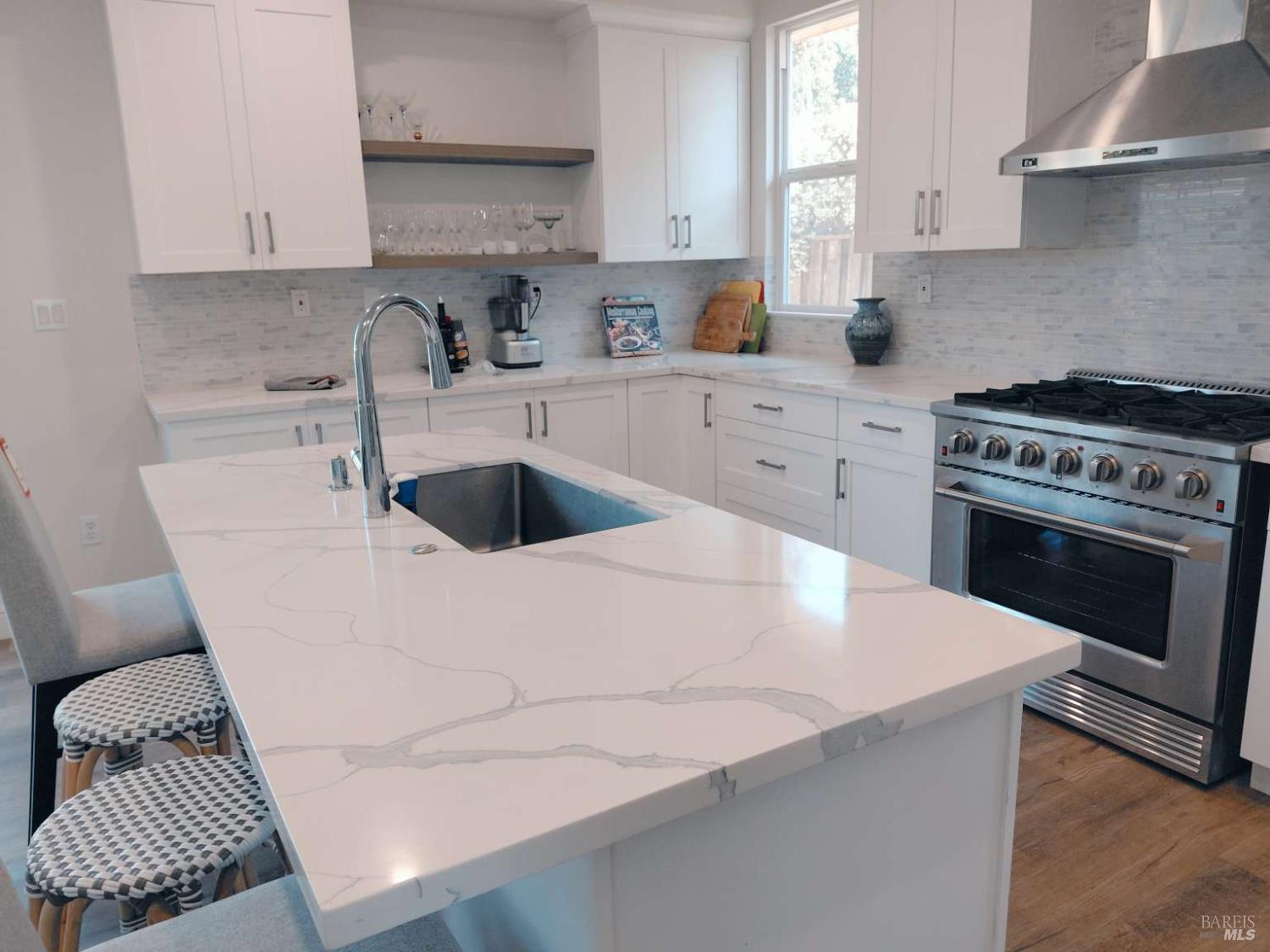 Detail Gallery Image 23 of 26 For 528 Wetlands Edge Rd, American Canyon,  CA 94503 - 4 Beds | 2/1 Baths