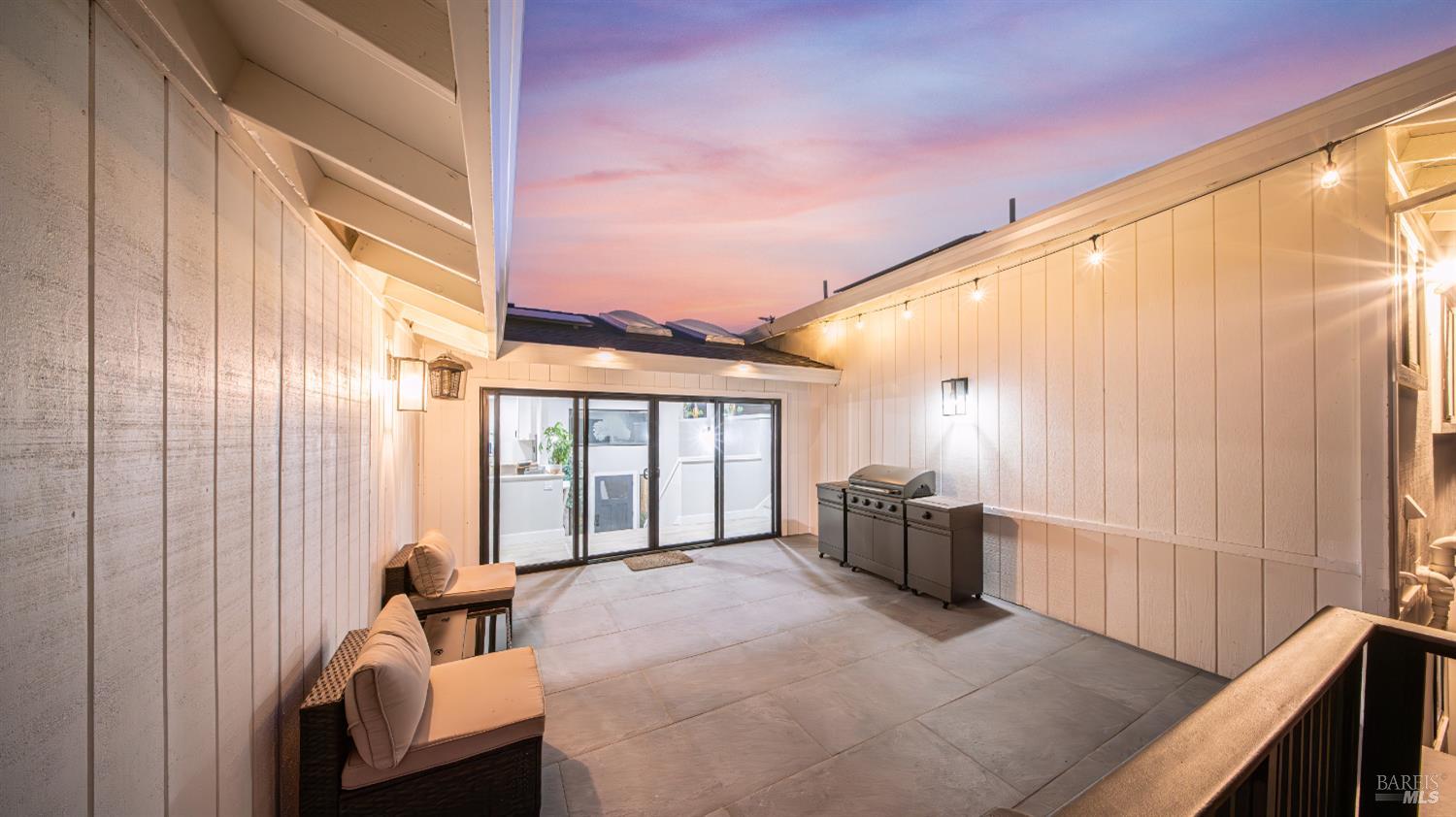 Detail Gallery Image 70 of 91 For 1081 Tamarisk Dr a,  Napa,  CA 94559 - 4 Beds | 3/1 Baths