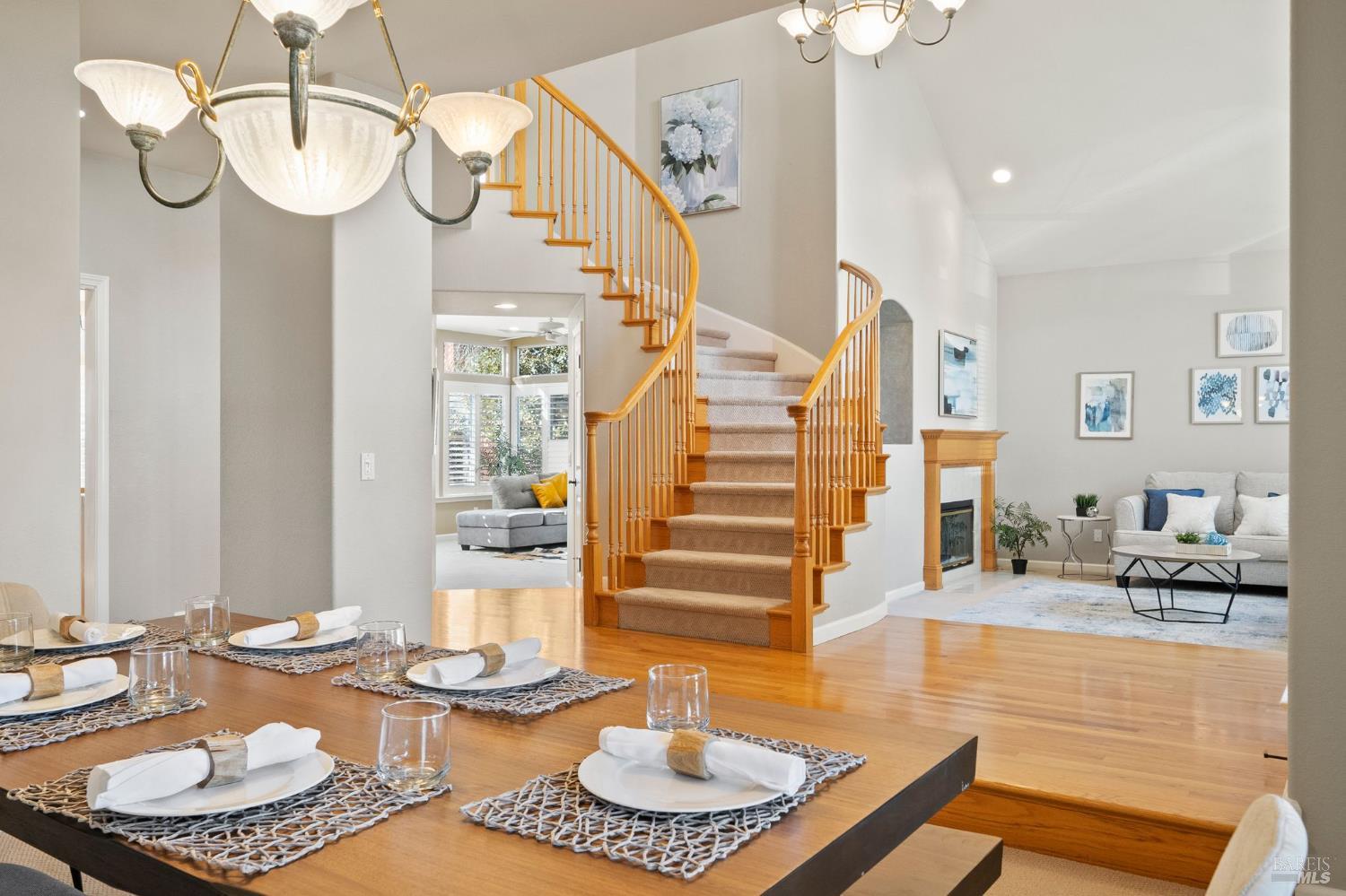 Detail Gallery Image 12 of 72 For 4706 Devonshire Pl, Santa Rosa,  CA 95405 - 5 Beds | 3 Baths