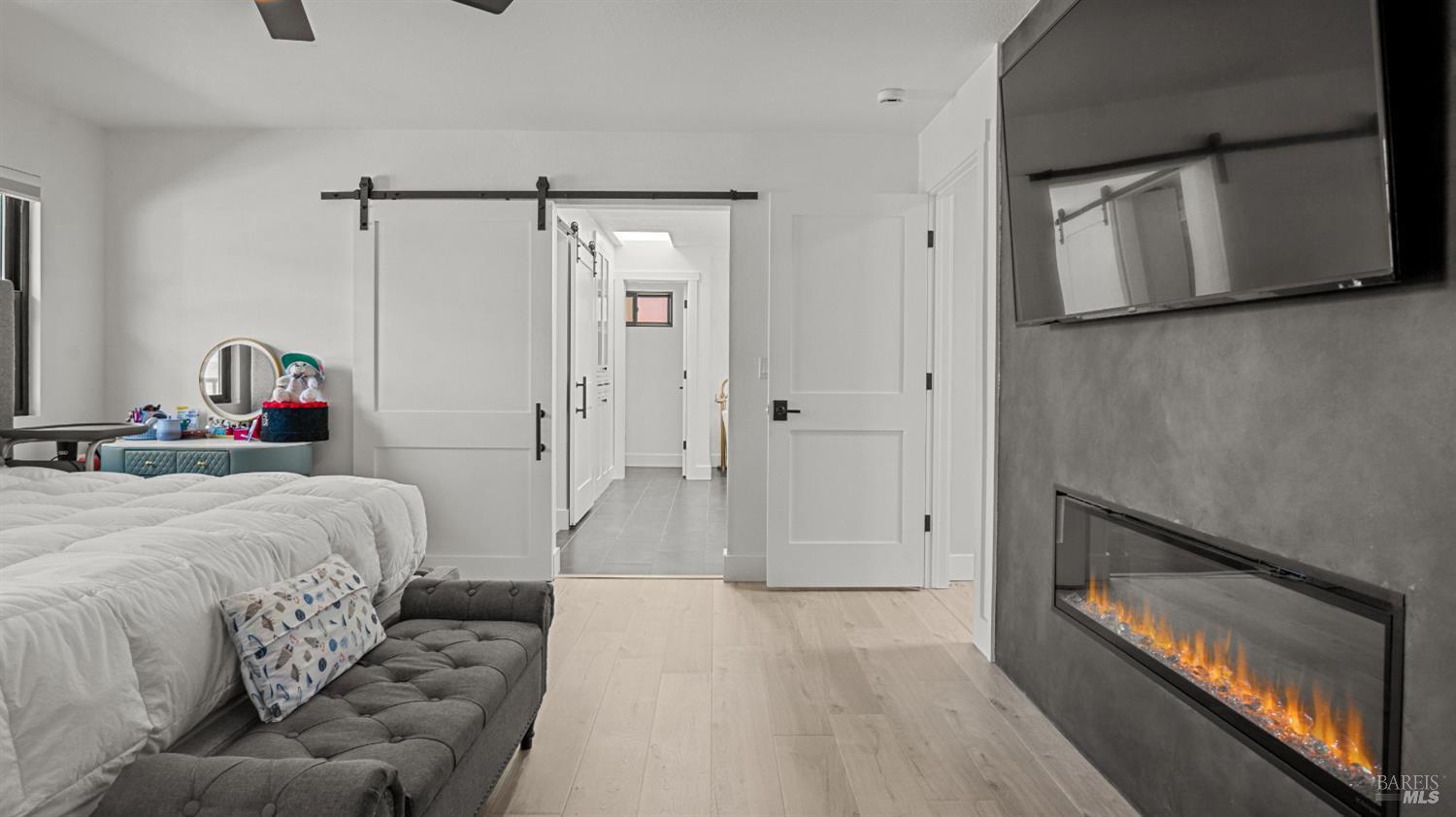 Detail Gallery Image 34 of 91 For 1081 Tamarisk Dr a,  Napa,  CA 94559 - 4 Beds | 3/1 Baths