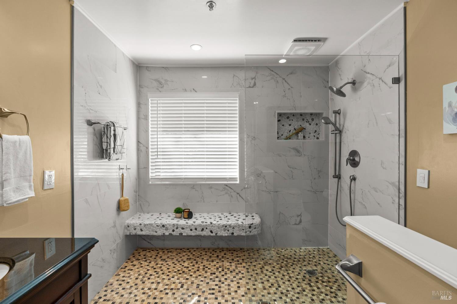 Detail Gallery Image 38 of 56 For 3321 Stratford Ct, Napa,  CA 94558 - 3 Beds | 2 Baths