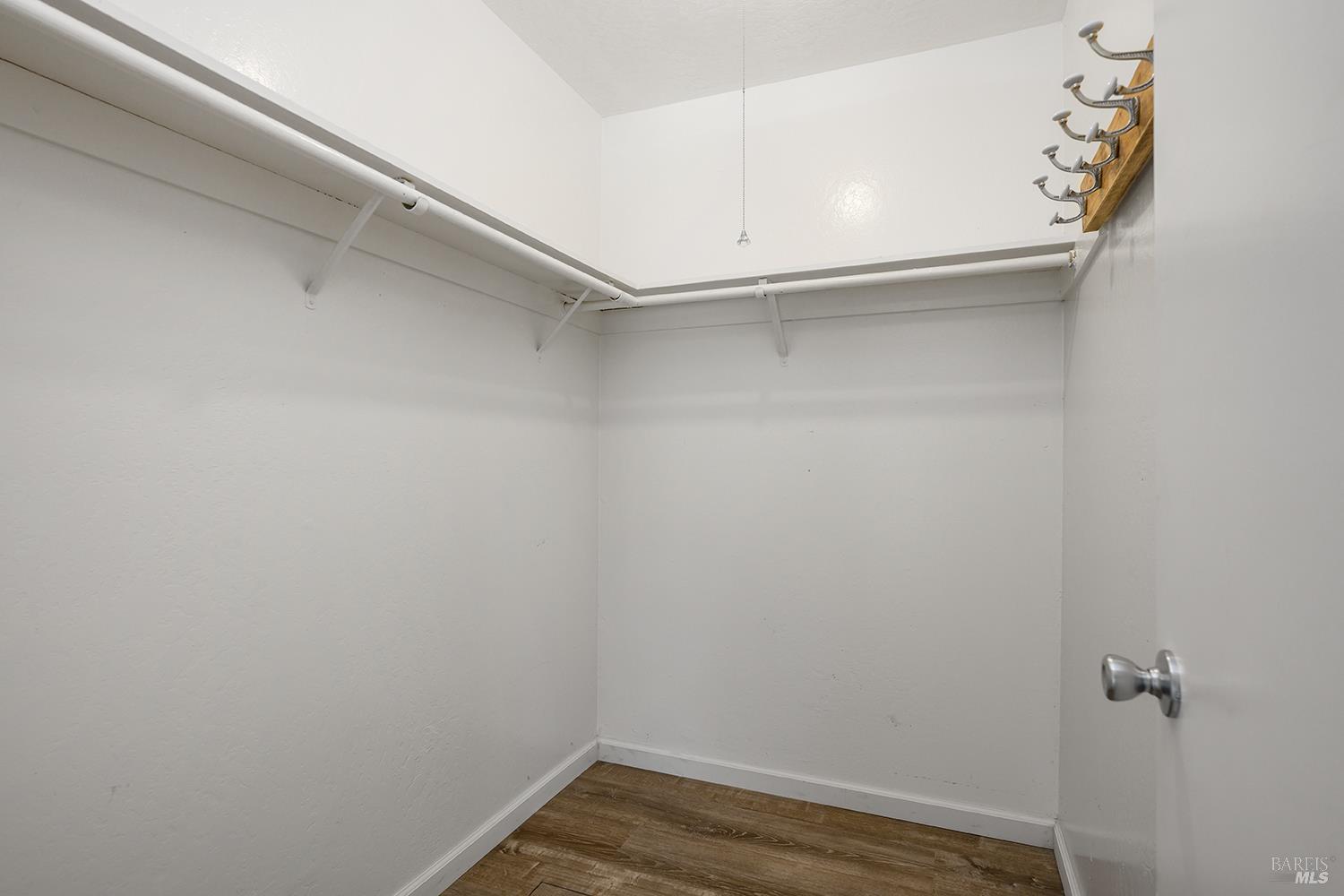 Detail Gallery Image 15 of 28 For 1335 Lupine Rd, Healdsburg,  CA 95448 - 2 Beds | 2 Baths