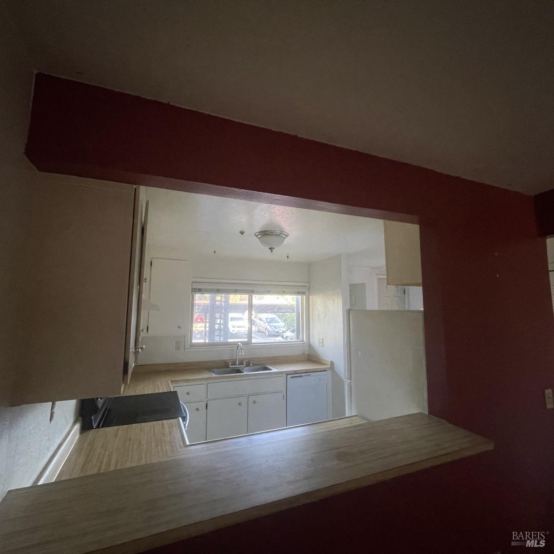 Detail Gallery Image 11 of 11 For 8092 Sunflower Dr, Cotati,  CA 94931 - 2 Beds | 1/1 Baths