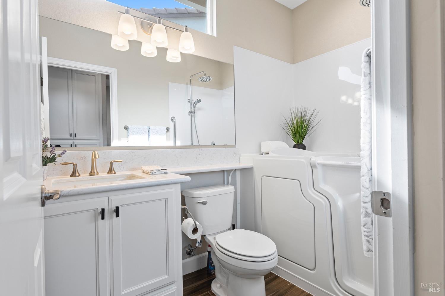 Detail Gallery Image 41 of 44 For 343 Silver Ridge Dr, Rio Vista,  CA 94571 - 2 Beds | 2 Baths