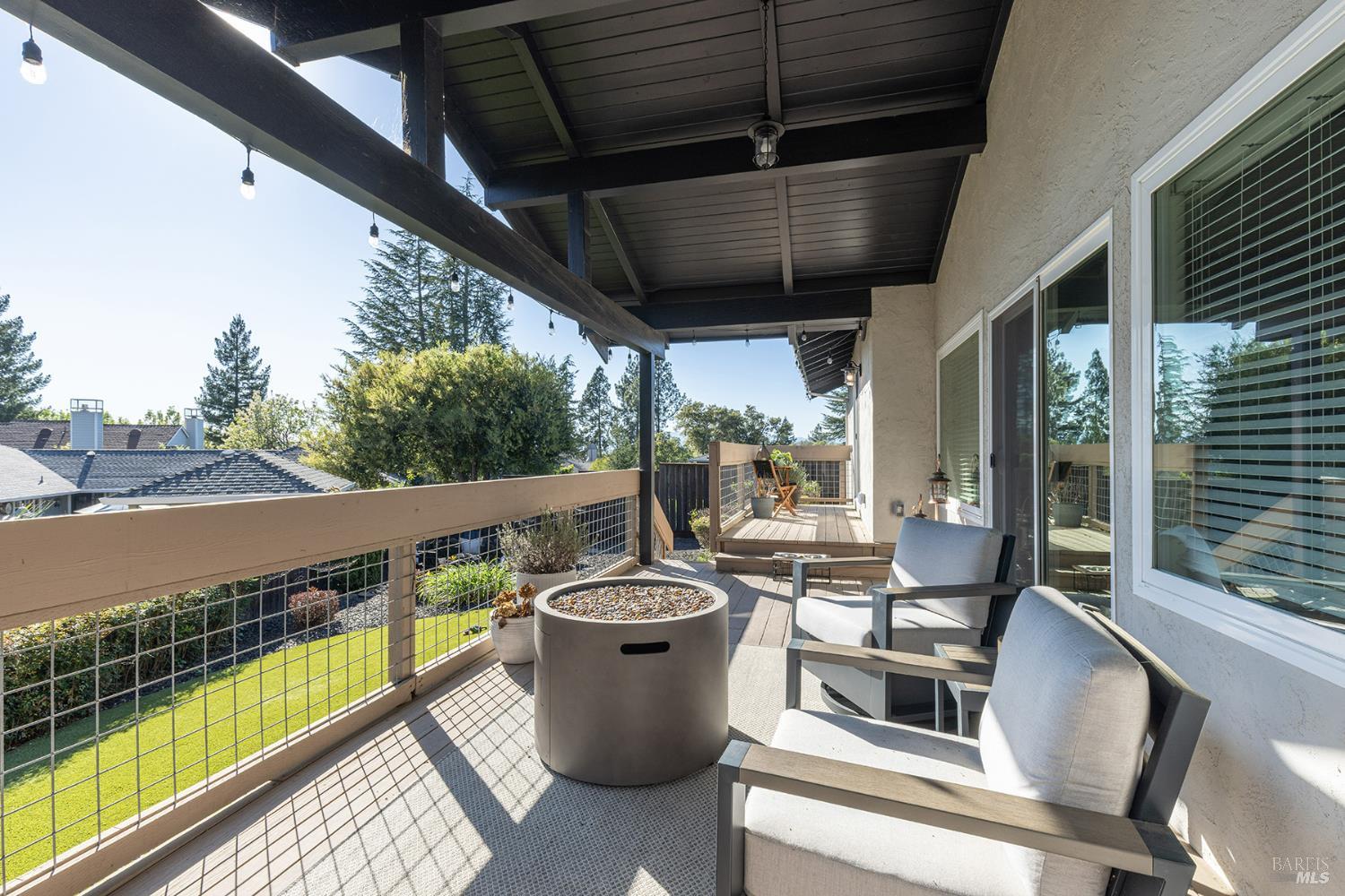 Detail Gallery Image 44 of 46 For 19 Inverness Dr, Napa,  CA 94558 - 3 Beds | 2/1 Baths