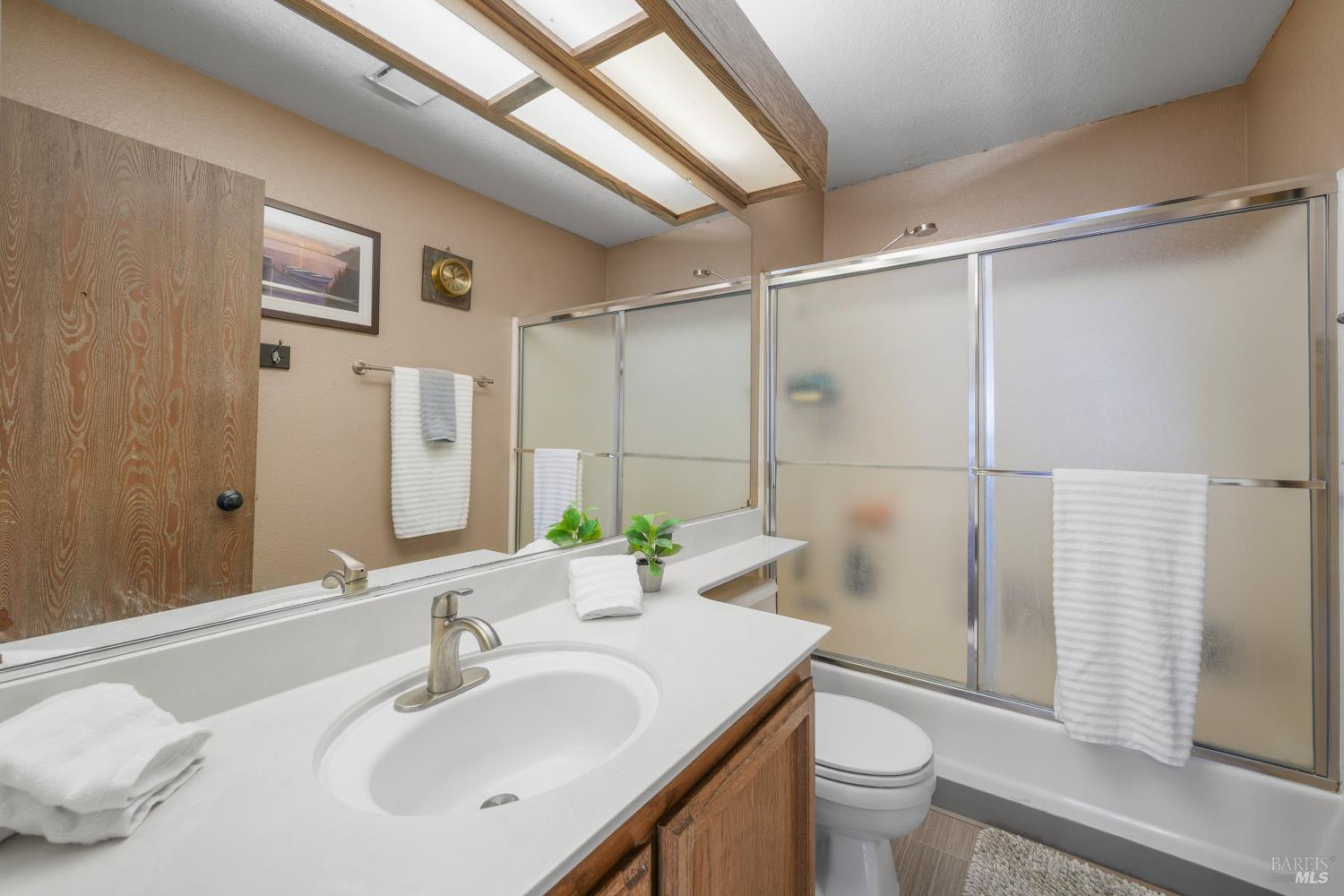 Detail Gallery Image 29 of 39 For 384 Dublin Way, Vacaville,  CA 95688 - 3 Beds | 2/1 Baths