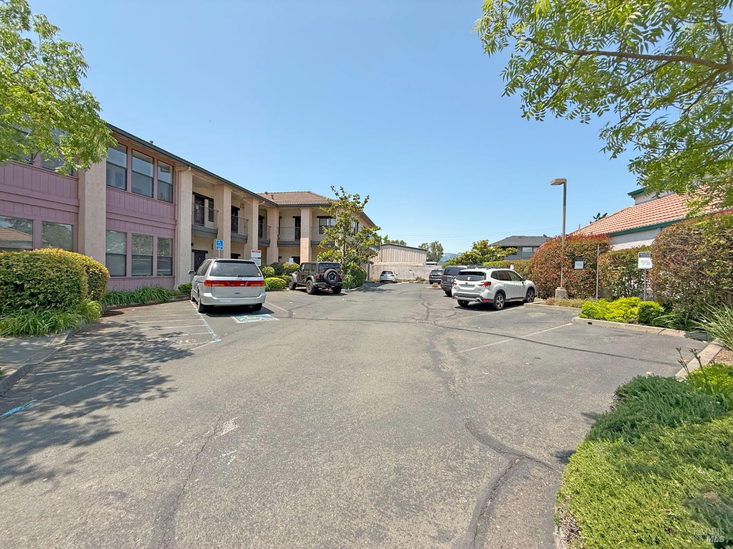 Detail Gallery Image 10 of 21 For 1055 Broadway Unkn a,  Sonoma,  CA 95476 - – Beds | – Baths