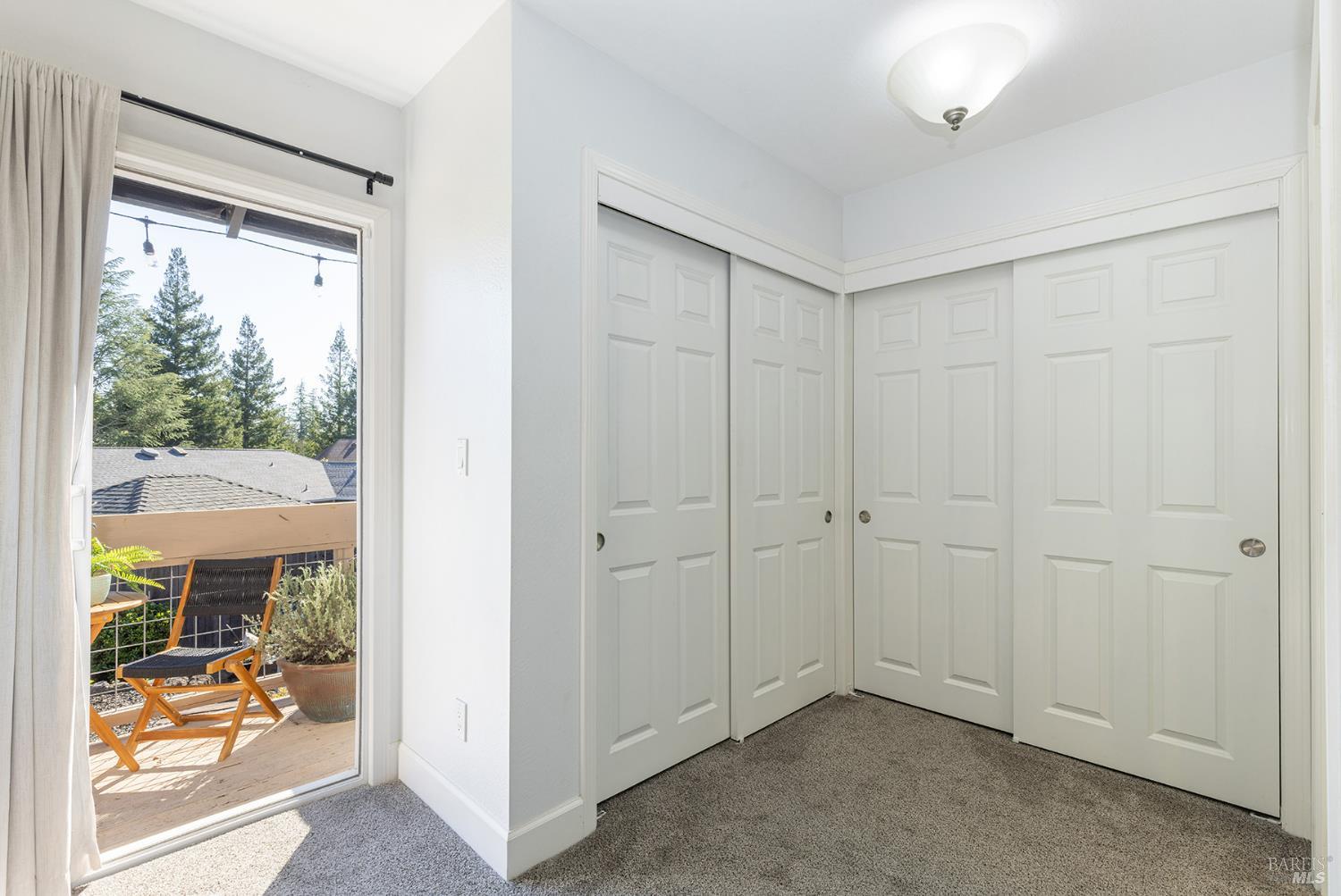 Detail Gallery Image 27 of 46 For 19 Inverness Dr, Napa,  CA 94558 - 3 Beds | 2/1 Baths