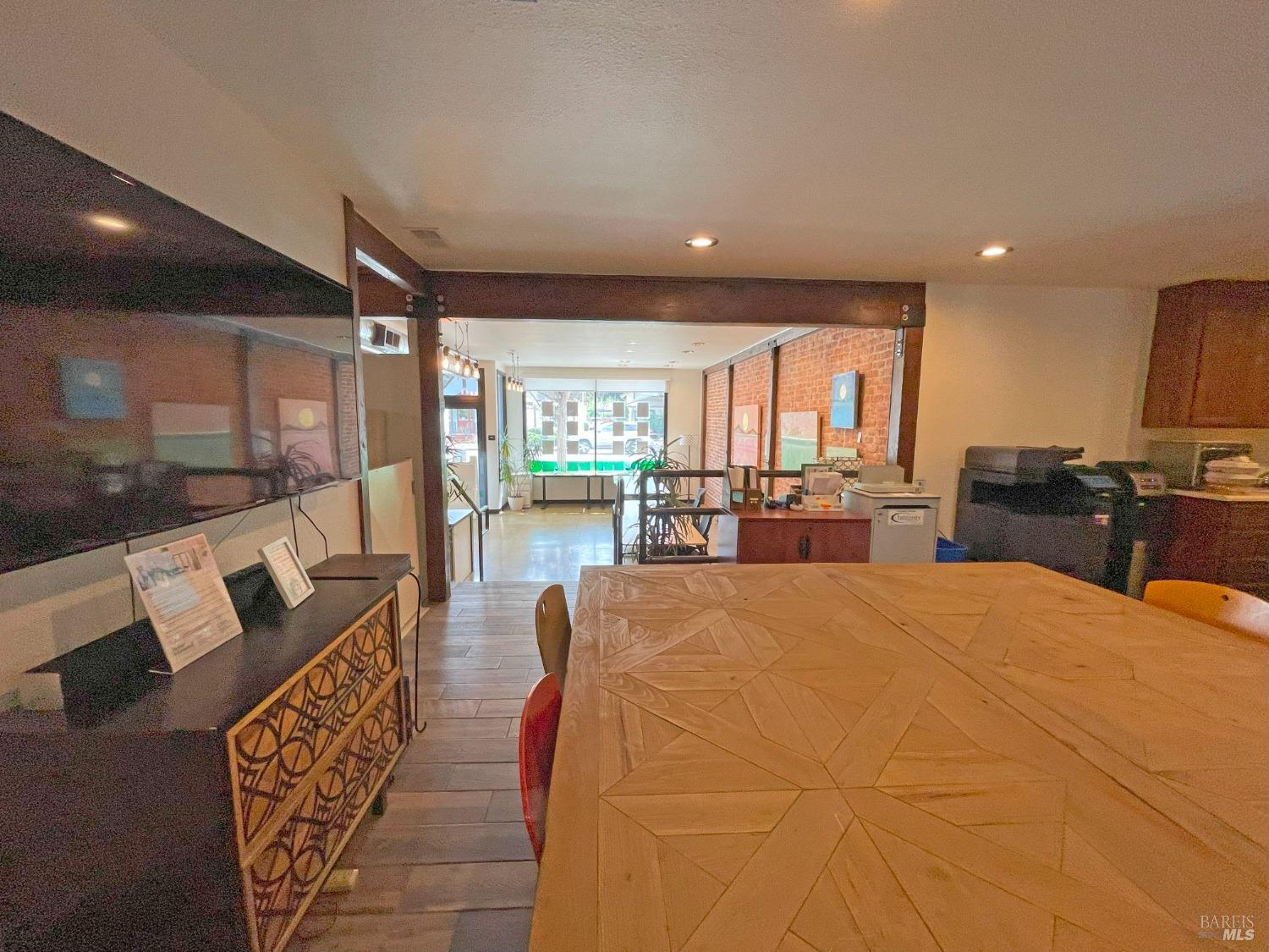 Detail Gallery Image 19 of 37 For 1617 4th St, Santa Rosa,  CA 95404 - – Beds | – Baths