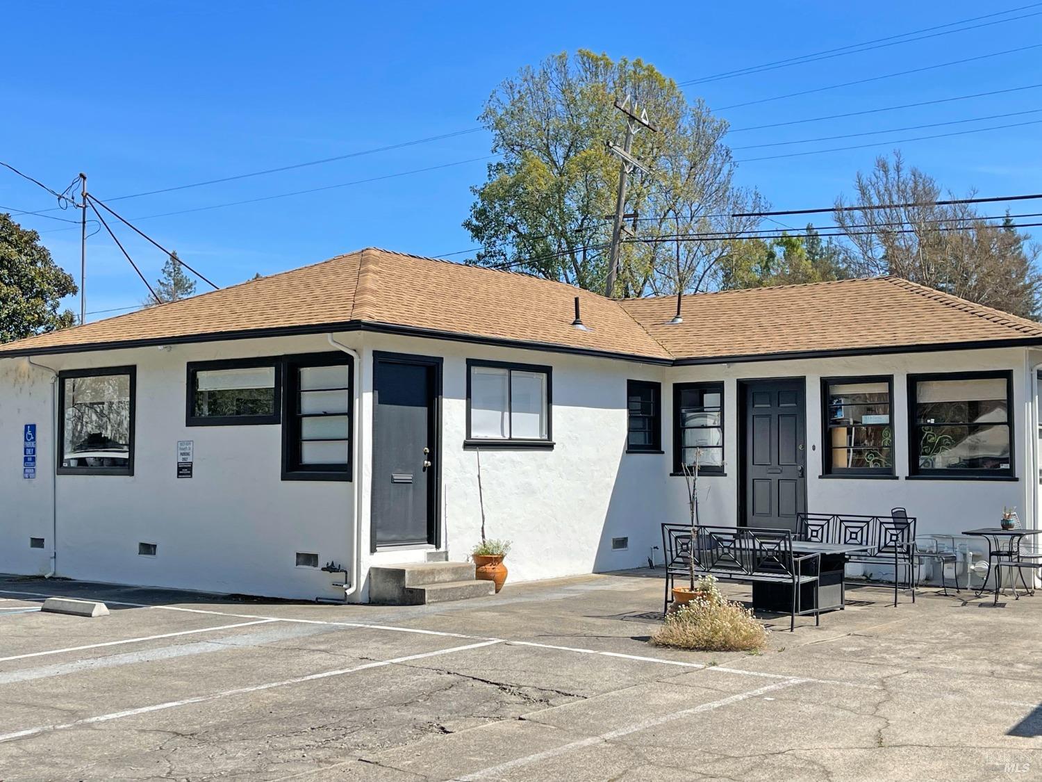 Detail Gallery Image 2 of 37 For 1617 4th St, Santa Rosa,  CA 95404 - – Beds | – Baths