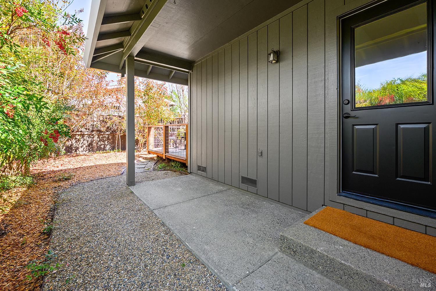 Detail Gallery Image 40 of 51 For 435 University St, Healdsburg,  CA 95448 - 4 Beds | 4 Baths