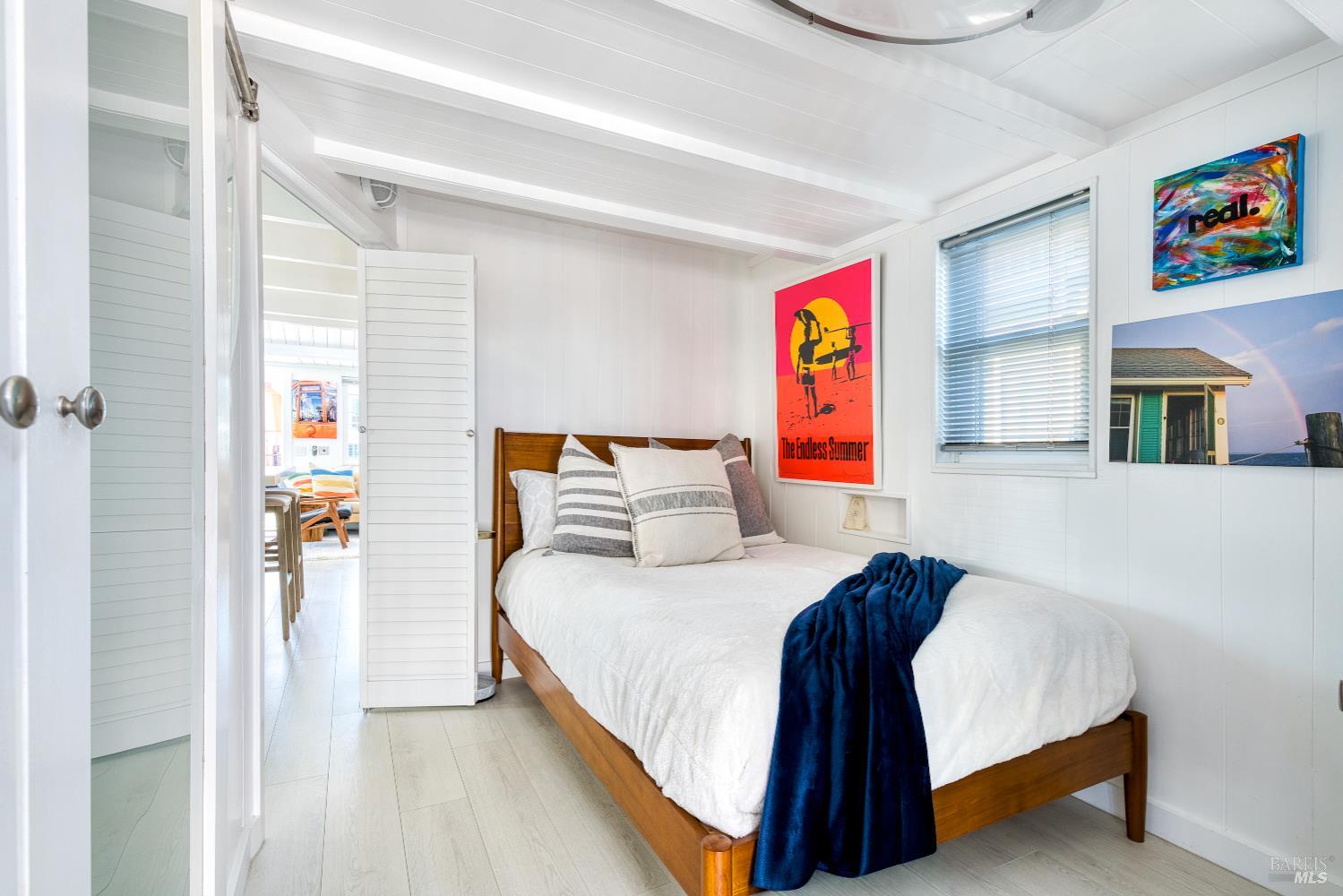 Detail Gallery Image 18 of 34 For 17 East Pier Unkn, Sausalito,  CA 94965 - 2 Beds | 1 Baths