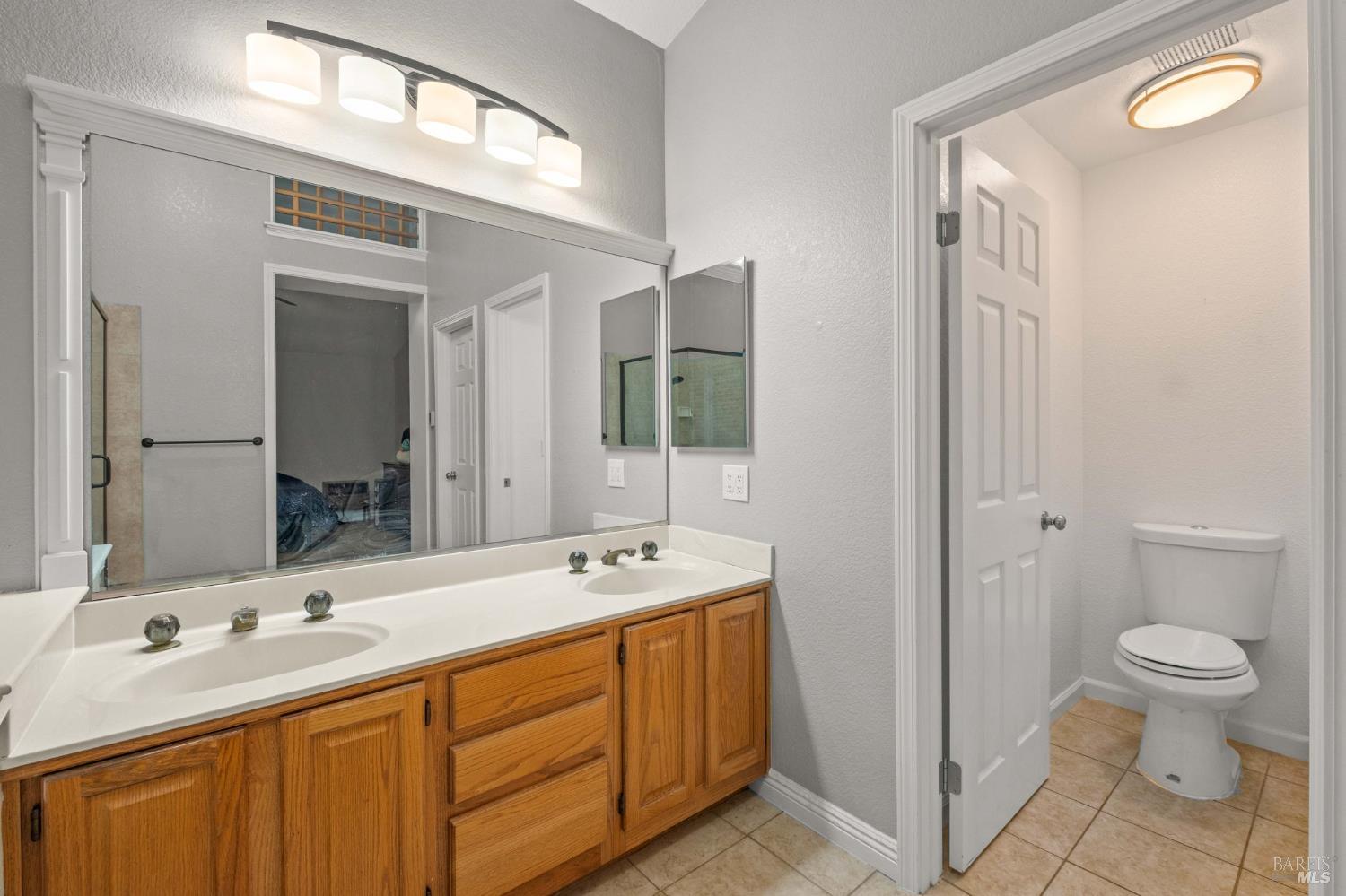 Detail Gallery Image 18 of 36 For 619 Rutgers St, Vacaville,  CA 95687 - 4 Beds | 2 Baths