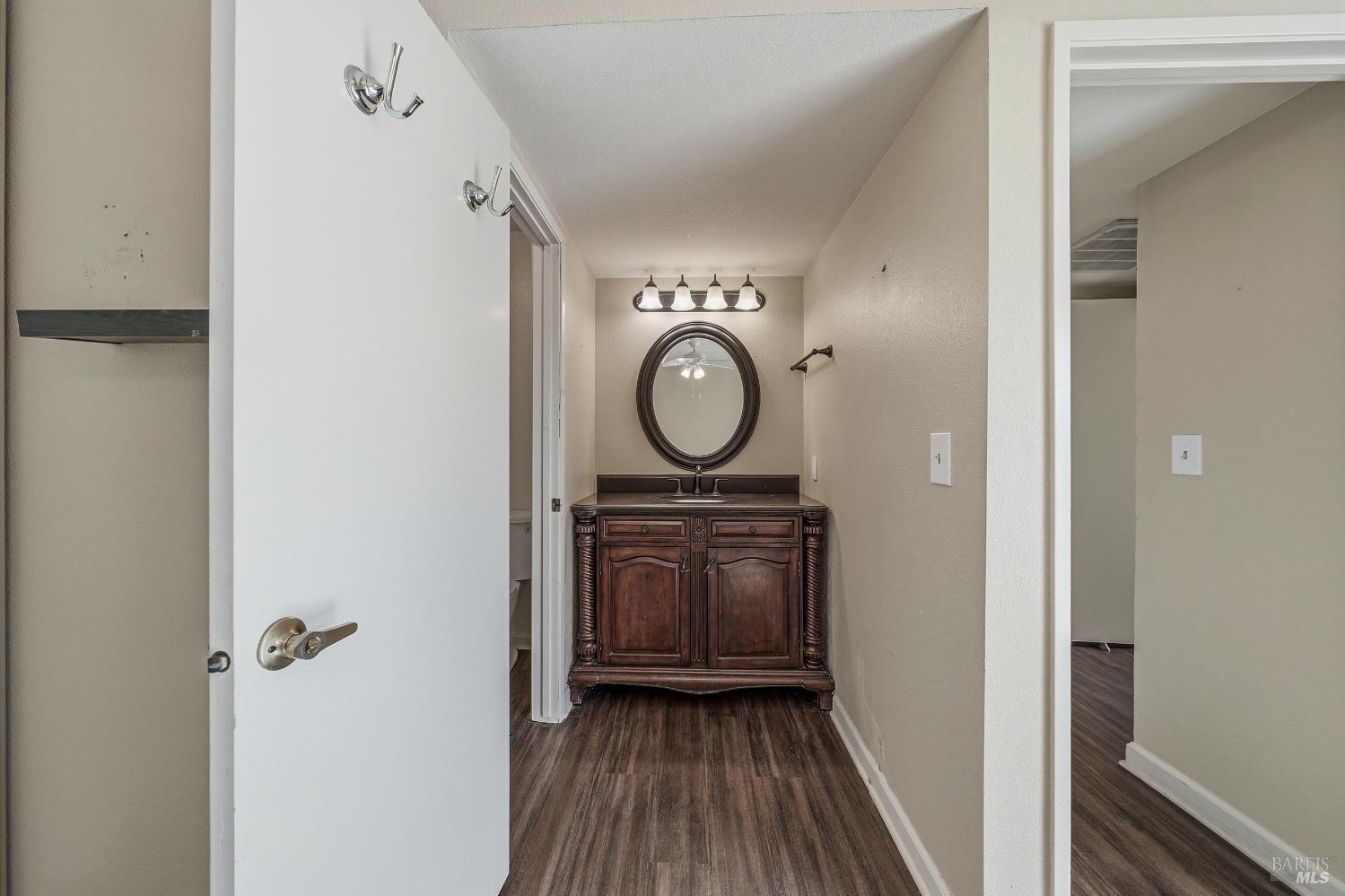 Detail Gallery Image 29 of 48 For 101 Marina Dr, Lakeport,  CA 95453 - 2 Beds | 1/1 Baths