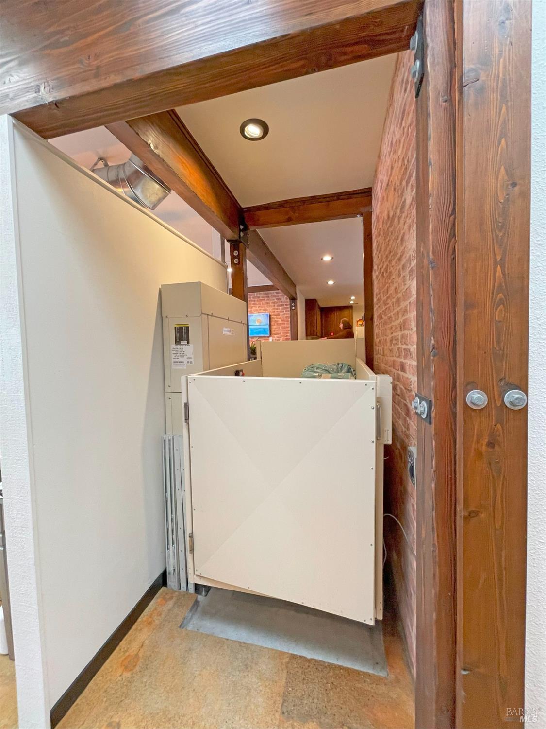 Detail Gallery Image 27 of 37 For 1617 4th St, Santa Rosa,  CA 95404 - – Beds | – Baths