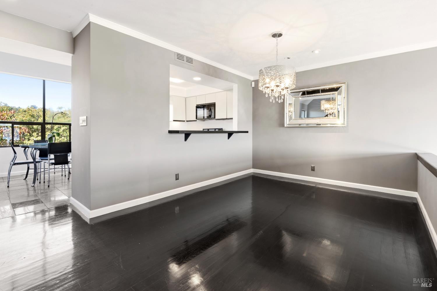 Detail Gallery Image 29 of 46 For 846 Olima St, Sausalito,  CA 94965 - 2 Beds | 2/1 Baths