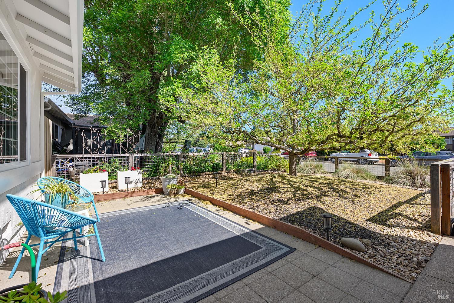 Detail Gallery Image 28 of 28 For 1335 Lupine Rd, Healdsburg,  CA 95448 - 2 Beds | 2 Baths