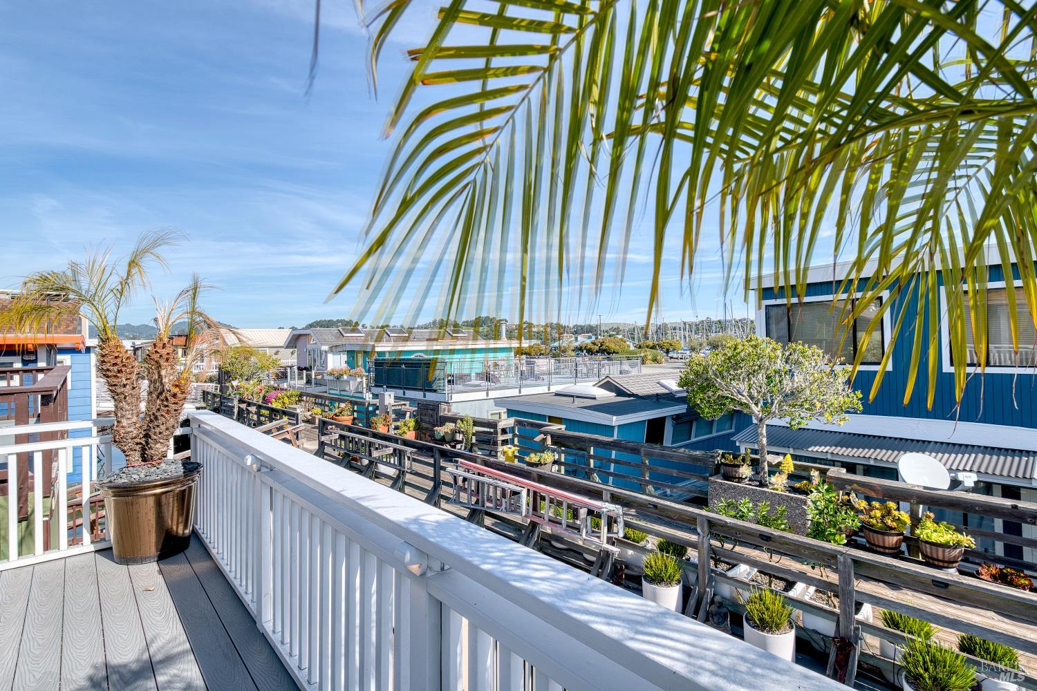 Detail Gallery Image 25 of 34 For 17 East Pier Unkn, Sausalito,  CA 94965 - 2 Beds | 1 Baths