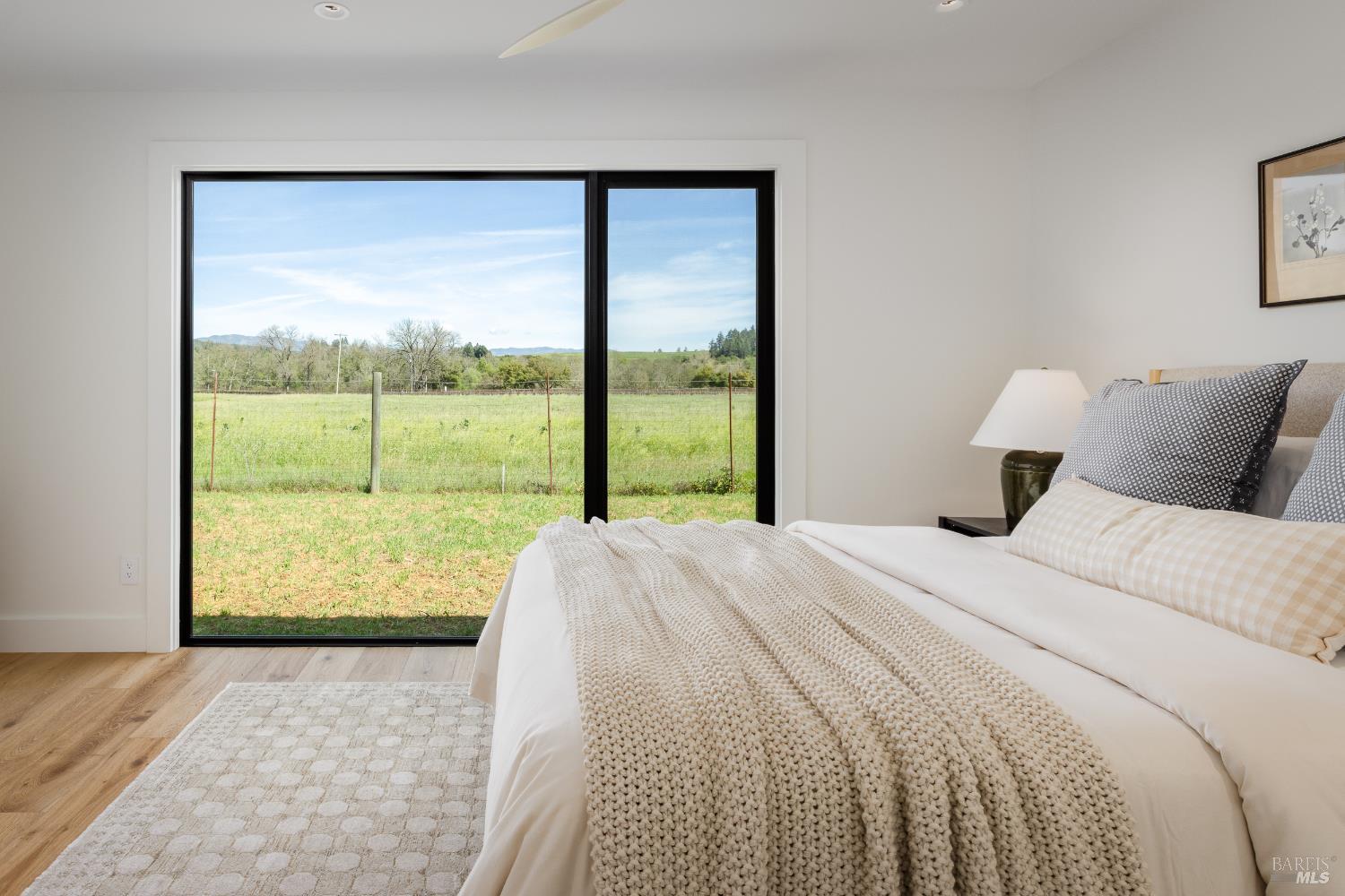 Detail Gallery Image 30 of 47 For 2998 W Dry Creek Rd, Healdsburg,  CA 95448 - 3 Beds | 3 Baths