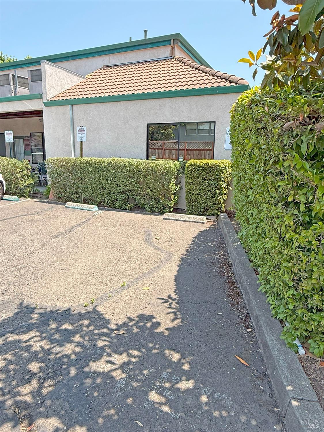 Detail Gallery Image 11 of 21 For 1055 Broadway Unkn a,  Sonoma,  CA 95476 - – Beds | – Baths