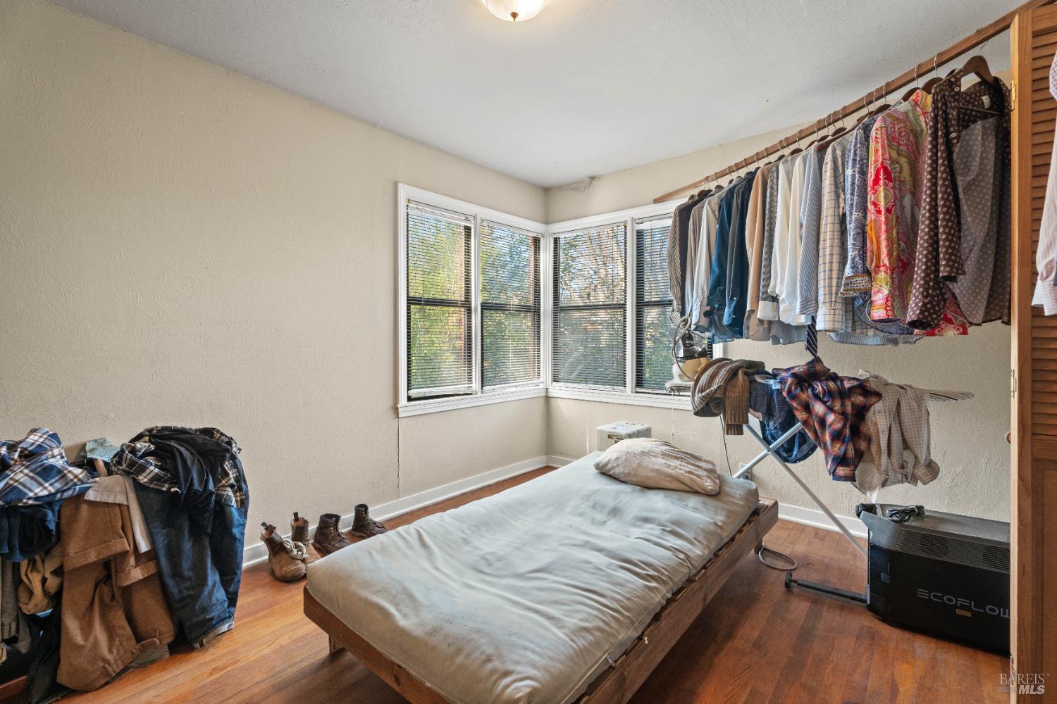 Detail Gallery Image 12 of 17 For 106 Gardens Ave, Ukiah,  CA 95482 - 2 Beds | 1 Baths