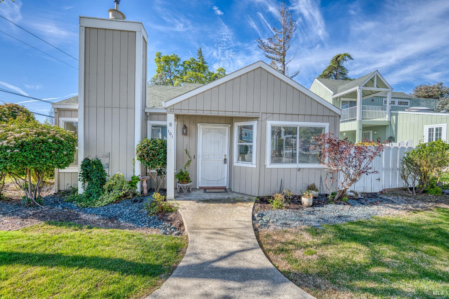 Front Image Thumbnail for BA326022373