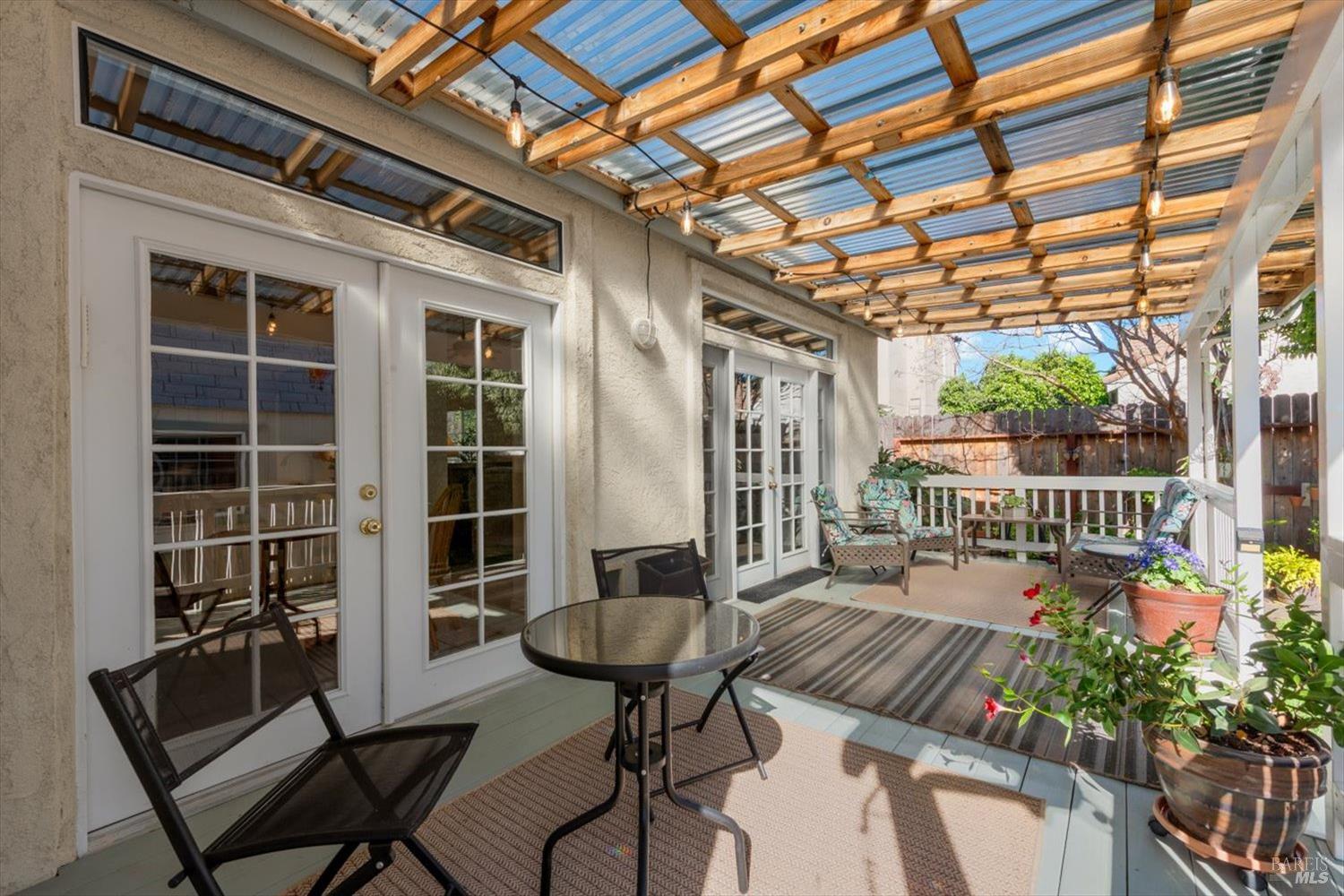 Detail Gallery Image 56 of 87 For 207 Laurelwood Way, Vacaville,  CA 95687 - 3 Beds | 2 Baths