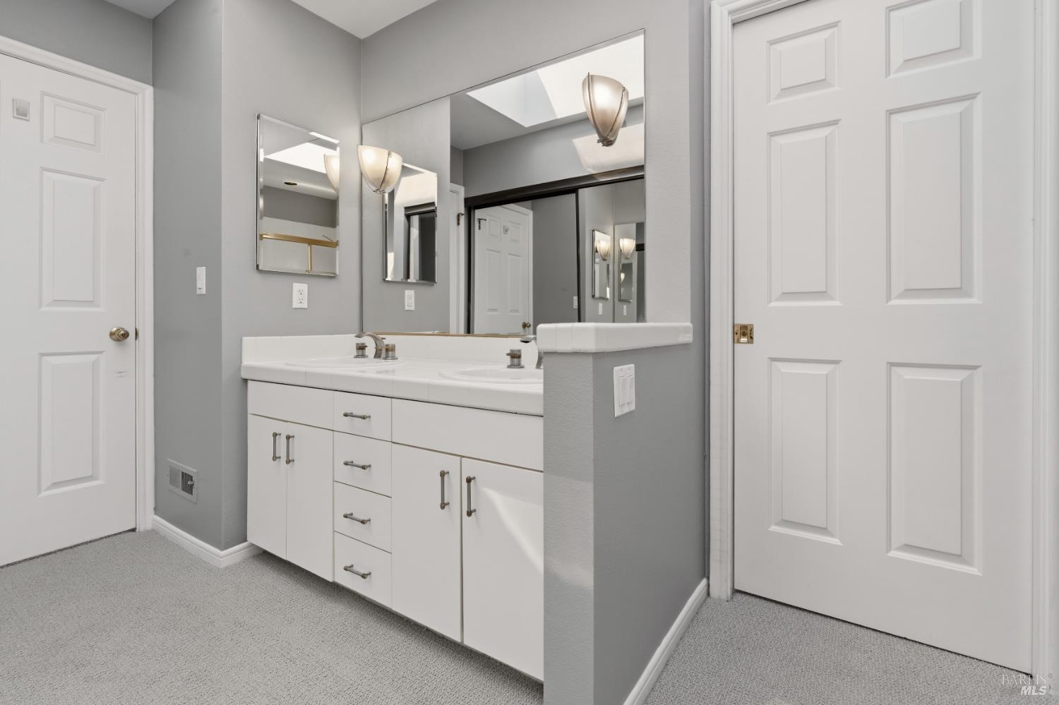 Detail Gallery Image 40 of 46 For 846 Olima St, Sausalito,  CA 94965 - 2 Beds | 2/1 Baths