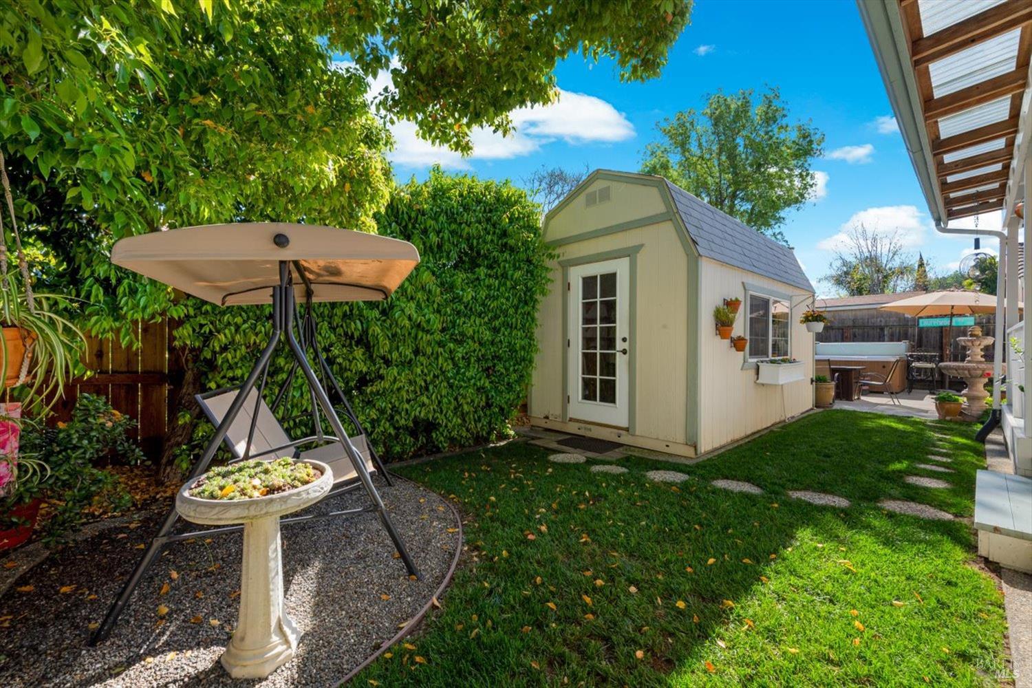 Detail Gallery Image 59 of 87 For 207 Laurelwood Way, Vacaville,  CA 95687 - 3 Beds | 2 Baths