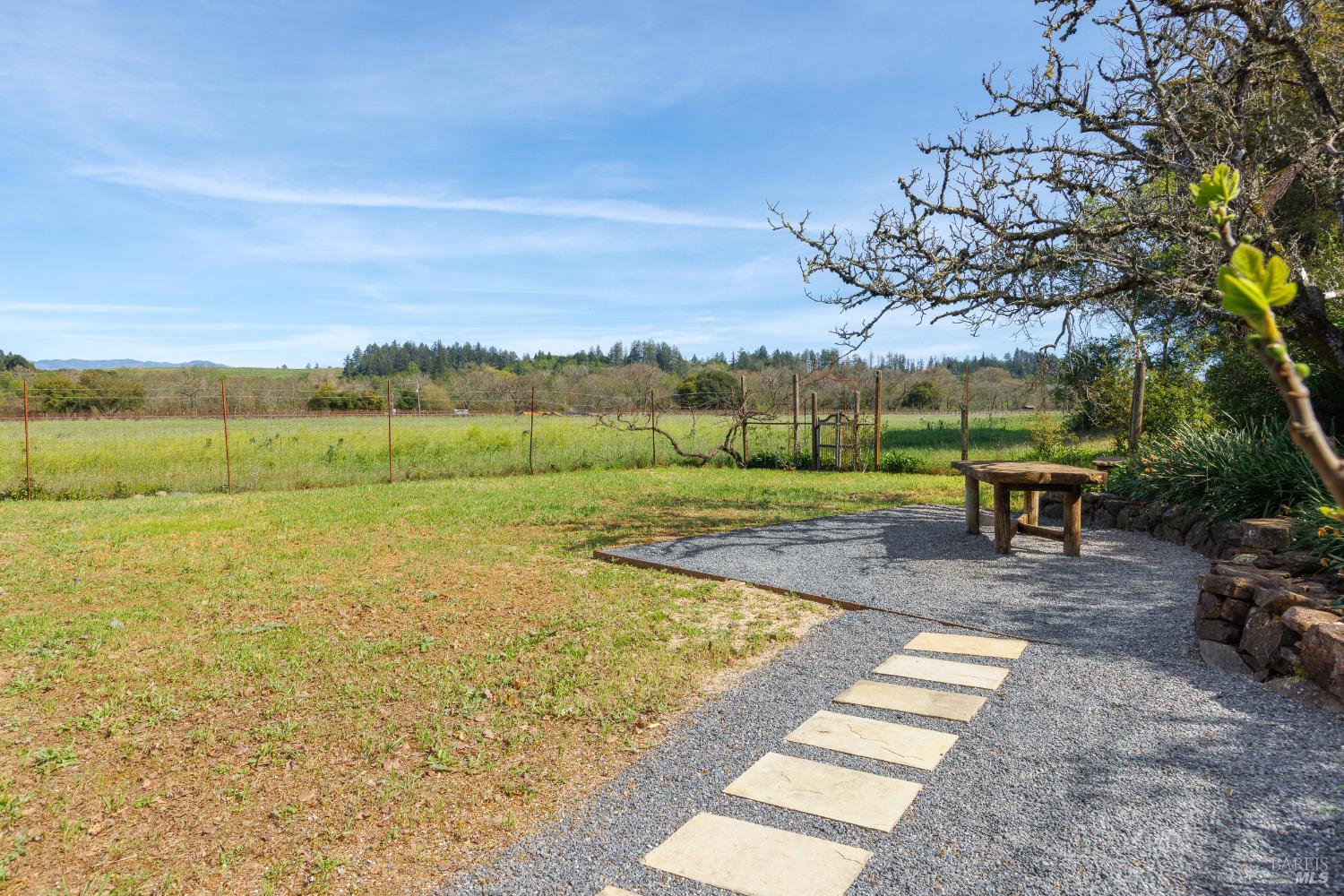 Detail Gallery Image 40 of 47 For 2998 W Dry Creek Rd, Healdsburg,  CA 95448 - 3 Beds | 3 Baths