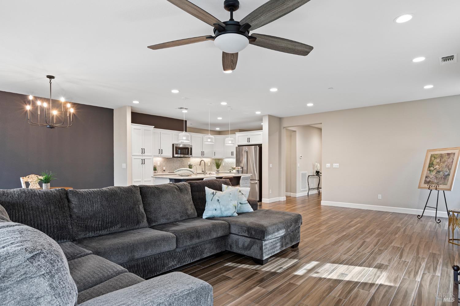 Detail Gallery Image 20 of 44 For 343 Silver Ridge Dr, Rio Vista,  CA 94571 - 2 Beds | 2 Baths