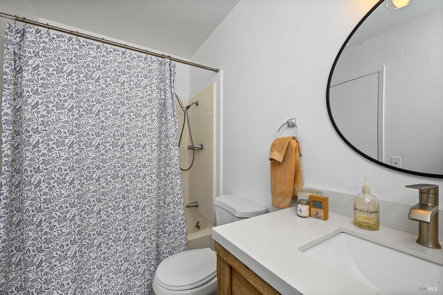 Detail Gallery Image 16 of 28 For 1335 Lupine Rd, Healdsburg,  CA 95448 - 2 Beds | 2 Baths
