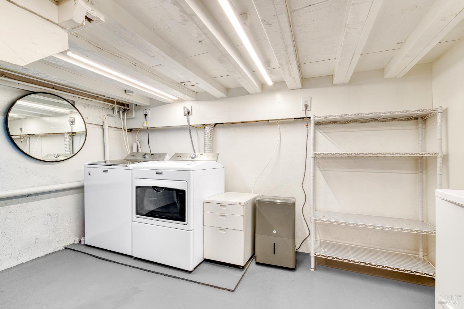 Detail Gallery Image 29 of 34 For 17 East Pier Unkn, Sausalito,  CA 94965 - 2 Beds | 1 Baths