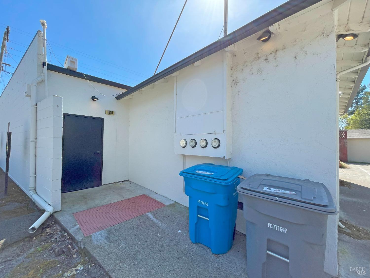 Detail Gallery Image 4 of 37 For 1617 4th St, Santa Rosa,  CA 95404 - – Beds | – Baths