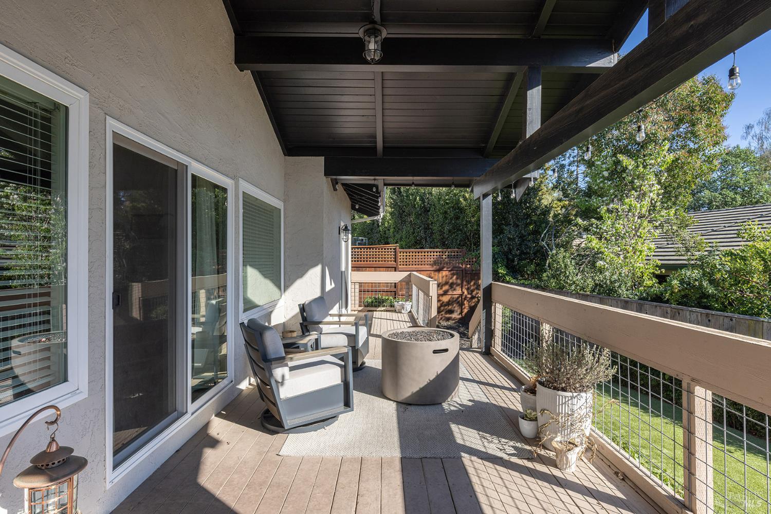 Detail Gallery Image 42 of 46 For 19 Inverness Dr, Napa,  CA 94558 - 3 Beds | 2/1 Baths