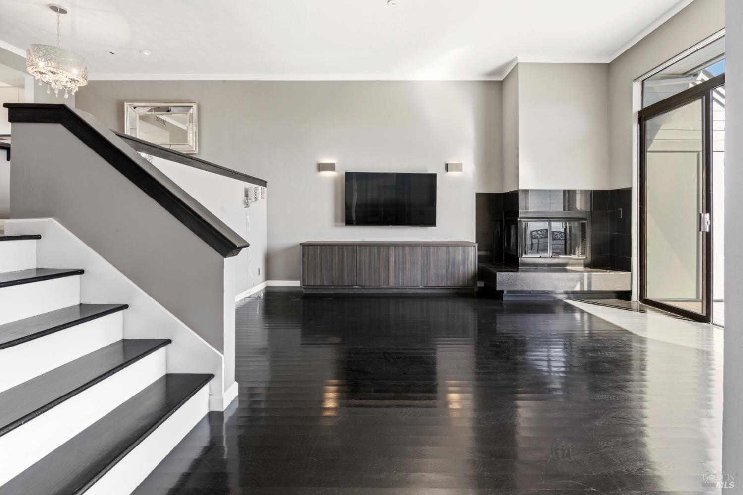 Detail Gallery Image 30 of 46 For 846 Olima St, Sausalito,  CA 94965 - 2 Beds | 2/1 Baths