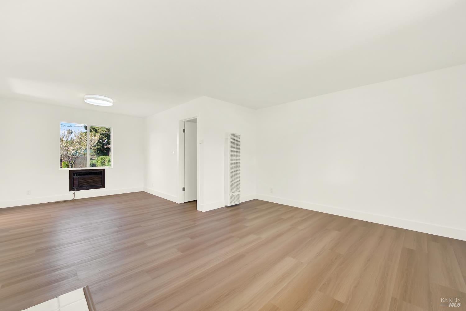 Detail Gallery Image 10 of 31 For 315 Hamilton Dr, Fairfield,  CA 94533 - 2 Beds | 1 Baths