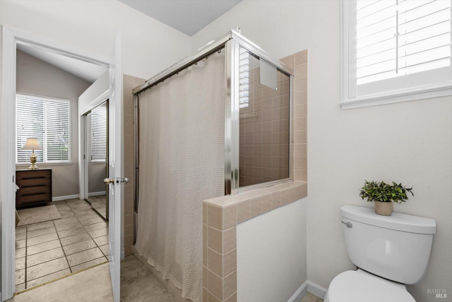 Detail Gallery Image 39 of 87 For 207 Laurelwood Way, Vacaville,  CA 95687 - 3 Beds | 2 Baths