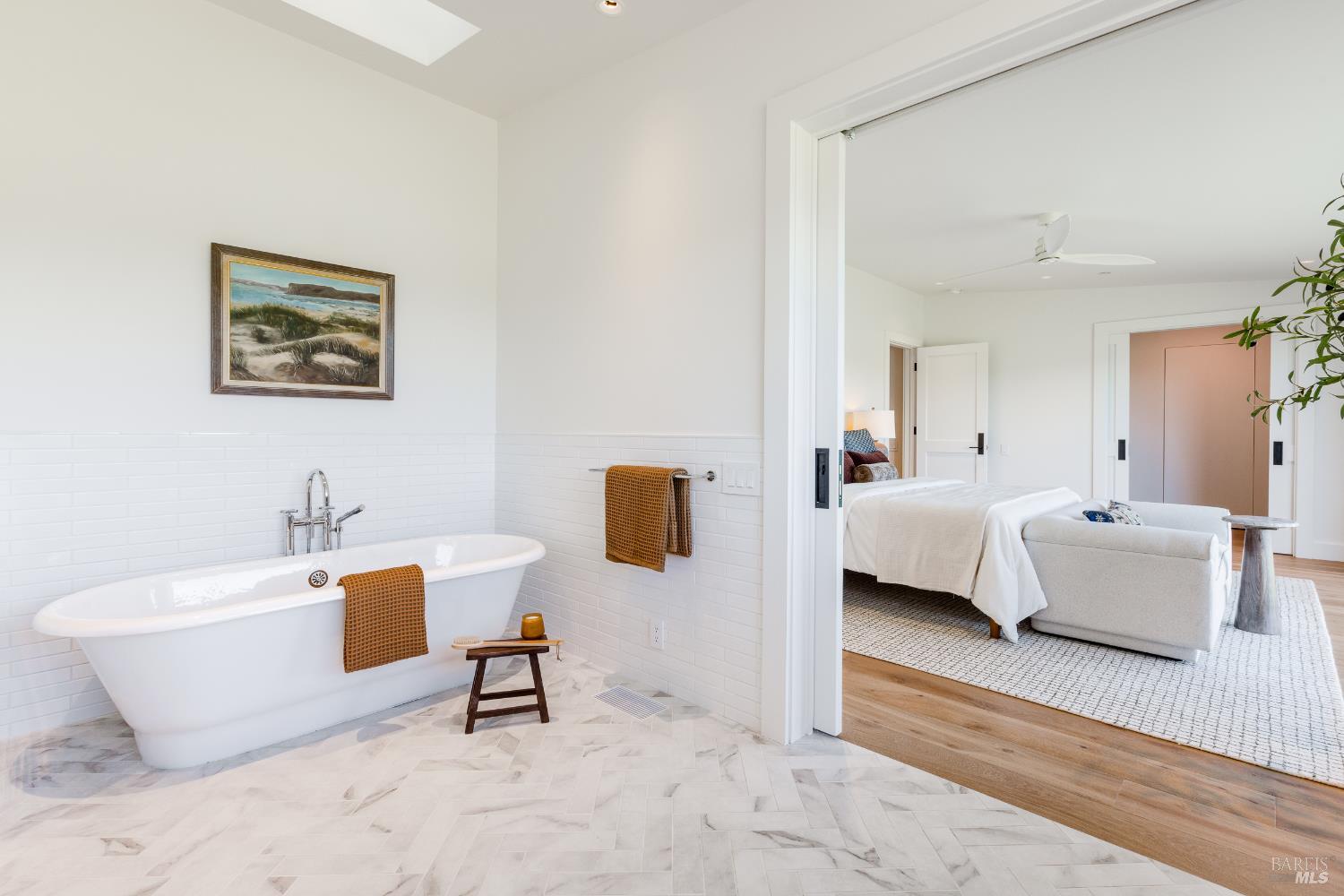 Detail Gallery Image 28 of 47 For 2998 W Dry Creek Rd, Healdsburg,  CA 95448 - 3 Beds | 3 Baths