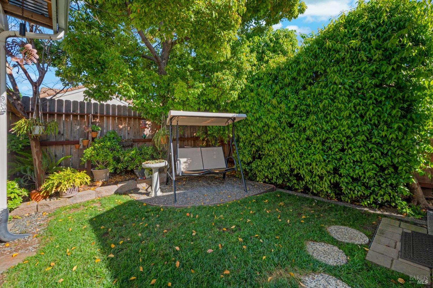 Detail Gallery Image 58 of 87 For 207 Laurelwood Way, Vacaville,  CA 95687 - 3 Beds | 2 Baths