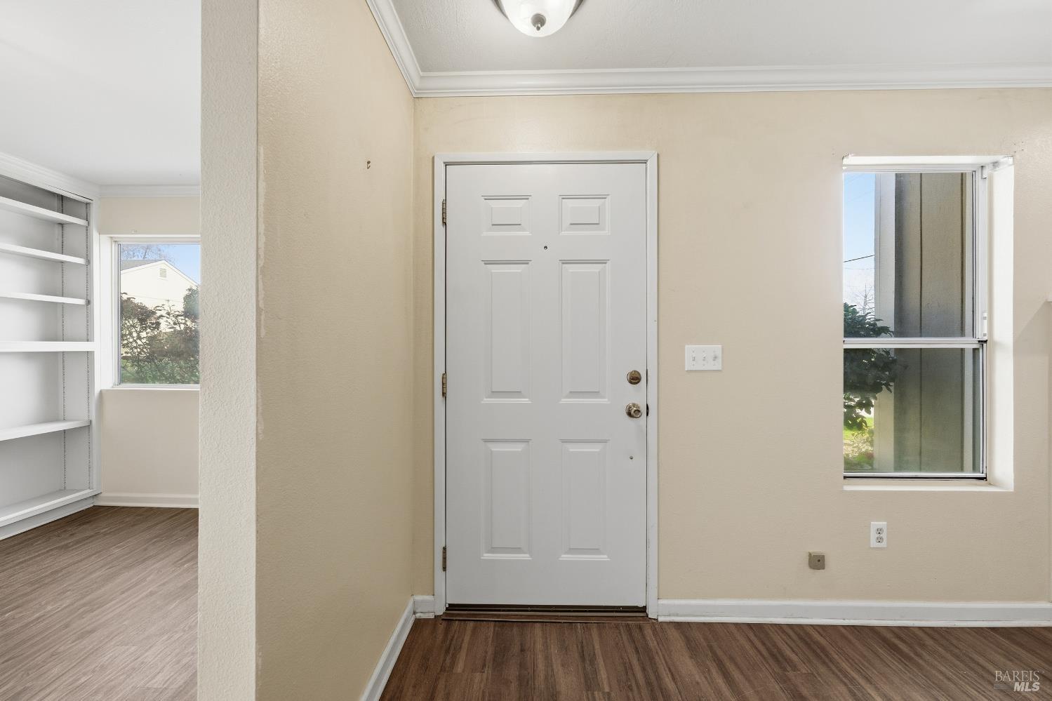 Detail Gallery Image 9 of 48 For 101 Marina Dr, Lakeport,  CA 95453 - 2 Beds | 1/1 Baths