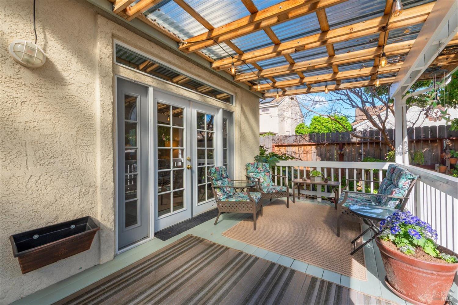 Detail Gallery Image 50 of 87 For 207 Laurelwood Way, Vacaville,  CA 95687 - 3 Beds | 2 Baths