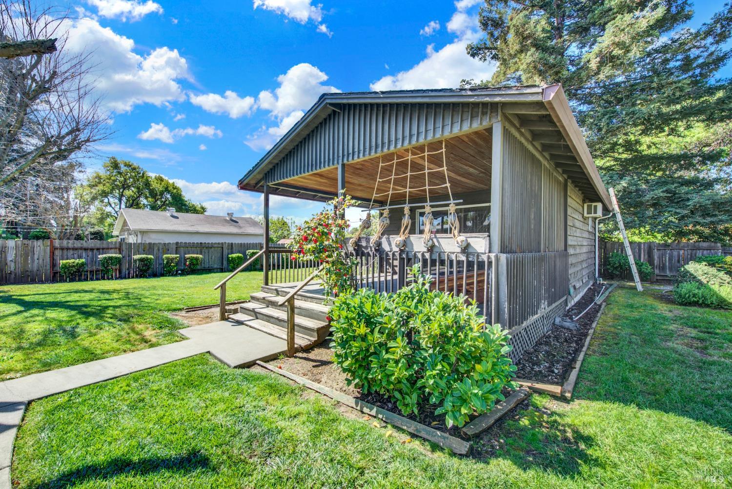 Detail Gallery Image 24 of 31 For 315 Hamilton Dr, Fairfield,  CA 94533 - 2 Beds | 1 Baths