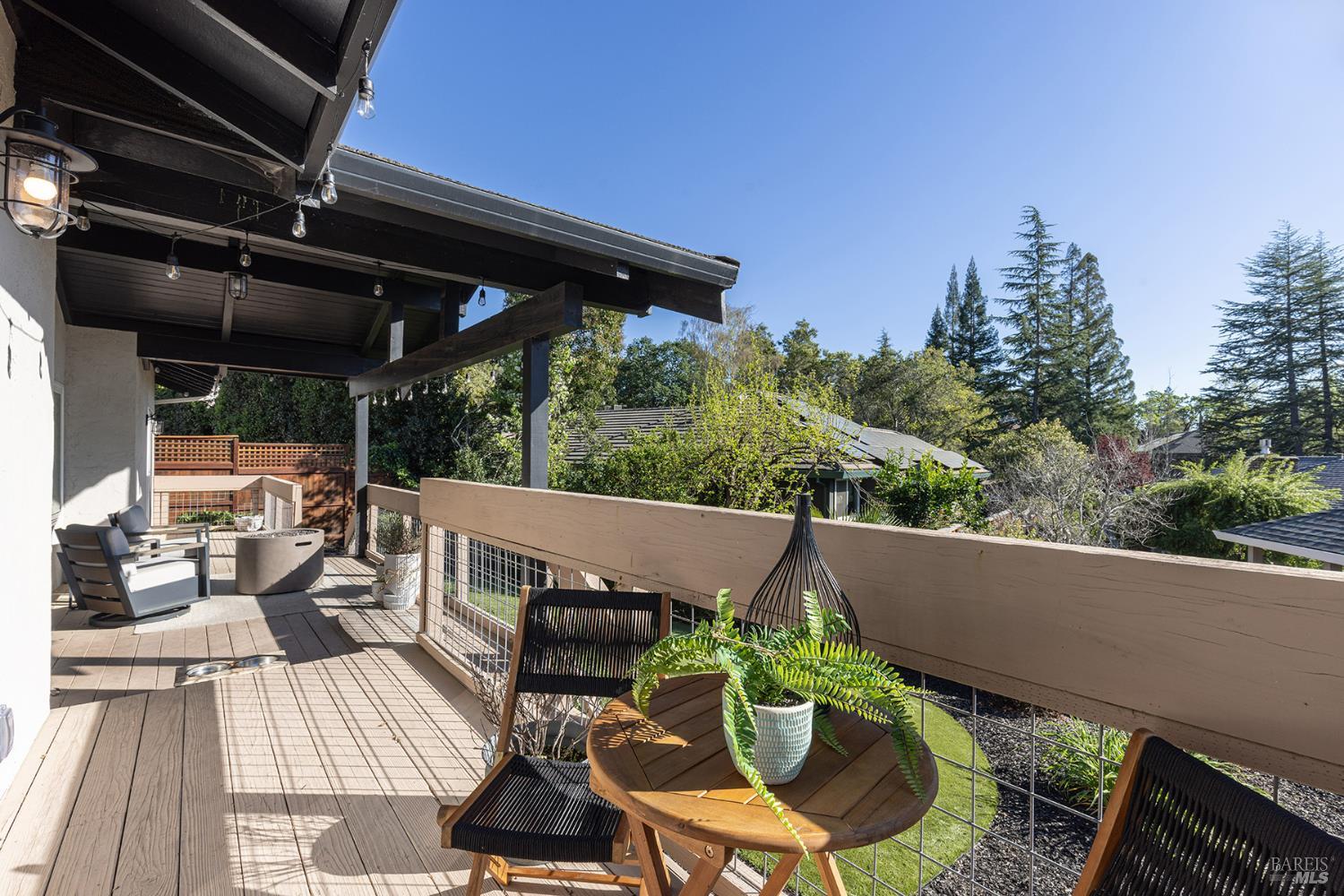 Detail Gallery Image 41 of 46 For 19 Inverness Dr, Napa,  CA 94558 - 3 Beds | 2/1 Baths