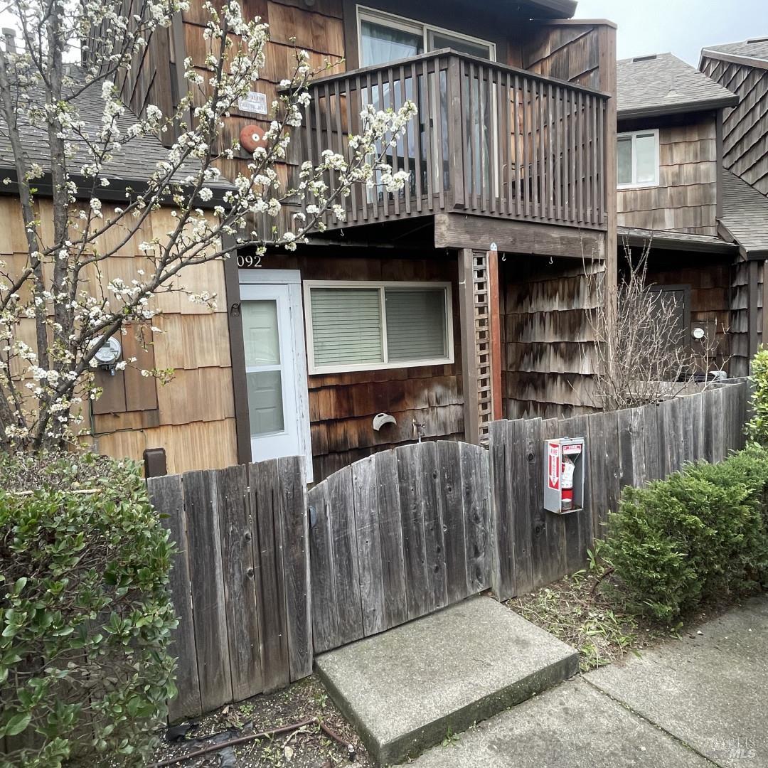 Detail Gallery Image 3 of 11 For 8092 Sunflower Dr, Cotati,  CA 94931 - 2 Beds | 1/1 Baths