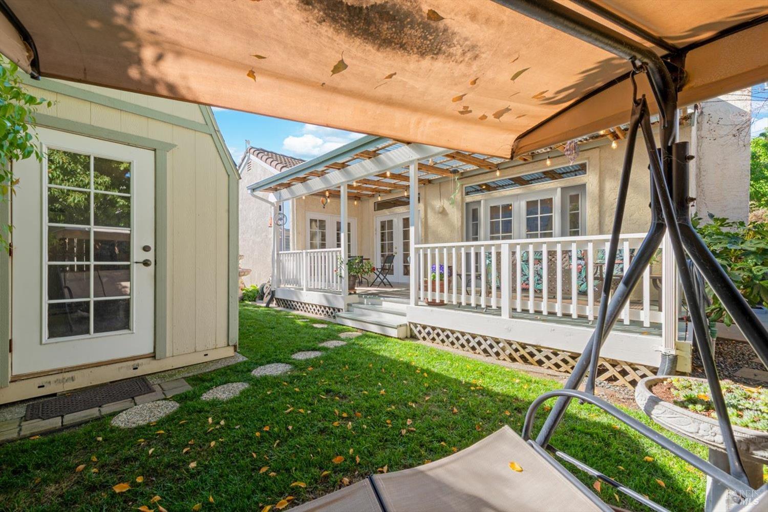 Detail Gallery Image 60 of 87 For 207 Laurelwood Way, Vacaville,  CA 95687 - 3 Beds | 2 Baths