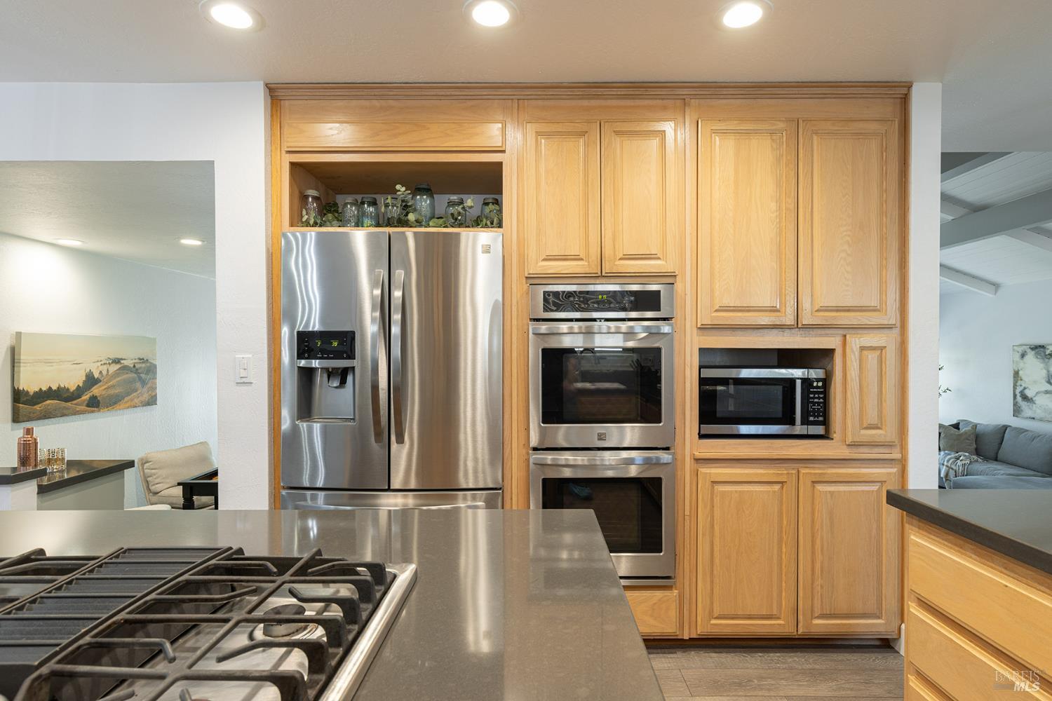 Detail Gallery Image 22 of 46 For 19 Inverness Dr, Napa,  CA 94558 - 3 Beds | 2/1 Baths