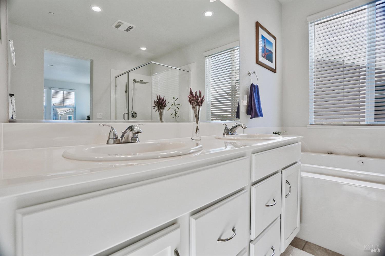 Detail Gallery Image 28 of 41 For 1417 Spur Ln, Fairfield,  CA 94533 - 4 Beds | 3 Baths